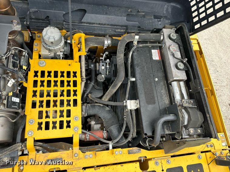 image for item DV1864 2017 Komatsu PC290LC-11 excavator