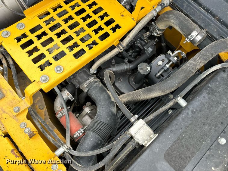 image for item DV1864 2017 Komatsu PC290LC-11 excavator