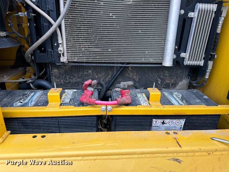 image for item DV1864 2017 Komatsu PC290LC-11 excavator