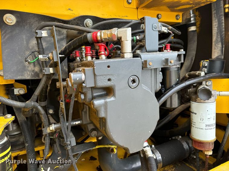 image for item DV1864 2017 Komatsu PC290LC-11 excavator