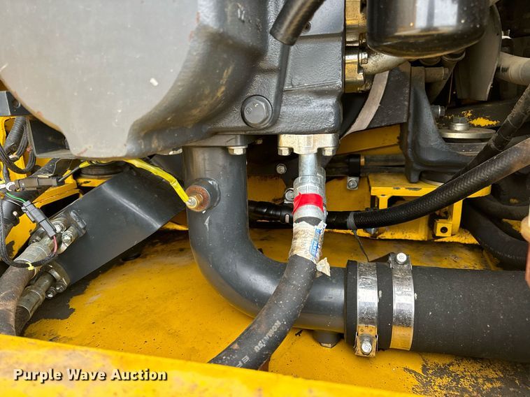 image for item DV1864 2017 Komatsu PC290LC-11 excavator