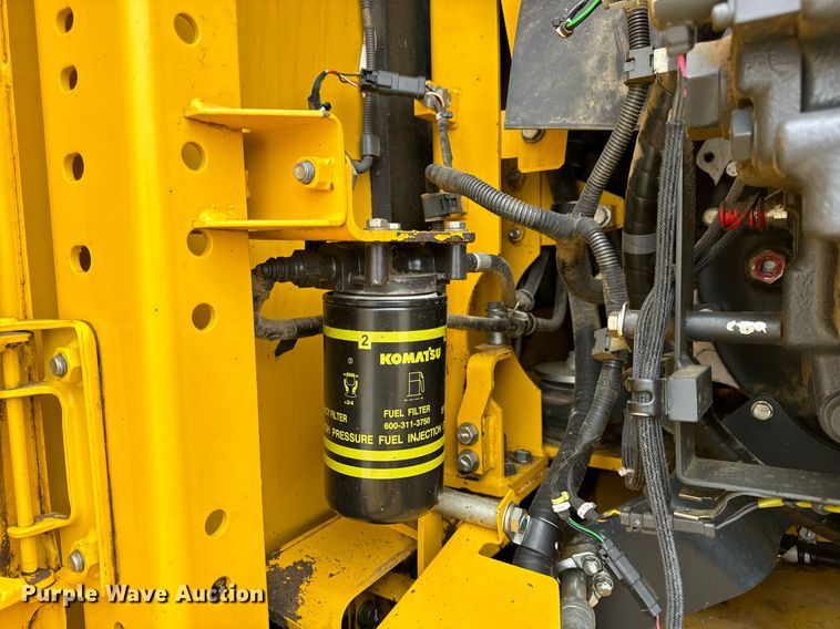 image for item DV1864 2017 Komatsu PC290LC-11 excavator