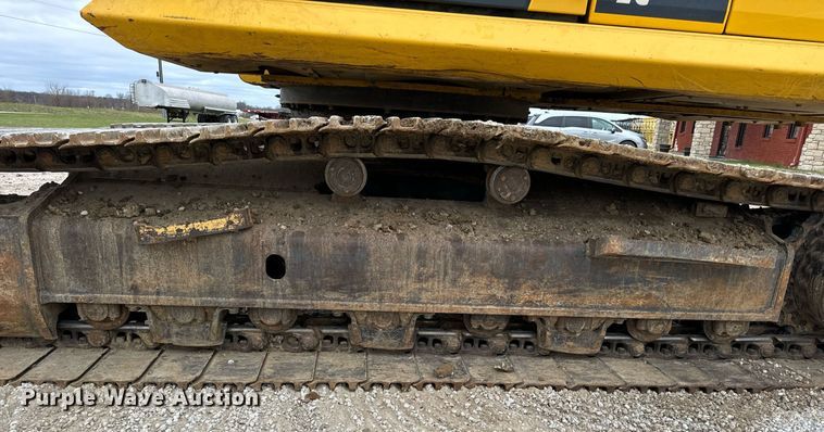 image for item DV1864 2017 Komatsu PC290LC-11 excavator