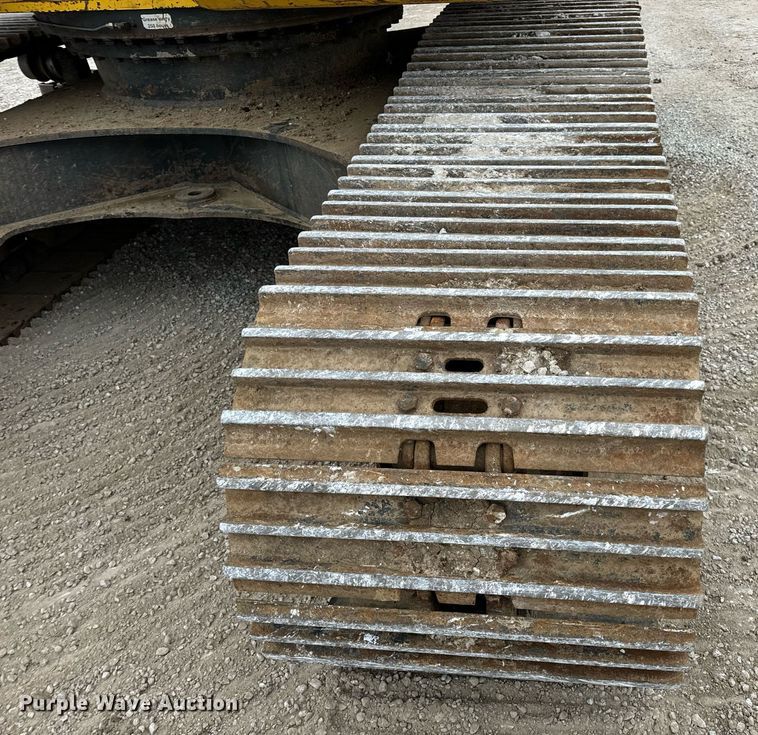 image for item DV1864 2017 Komatsu PC290LC-11 excavator