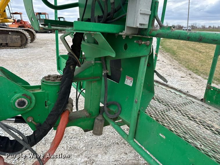 image for item DV1865 2016 Genie S-60TRAX boom lift