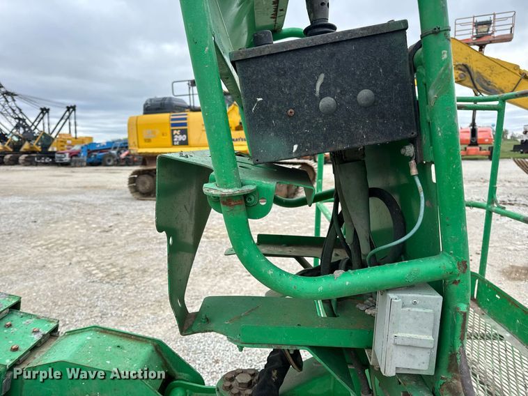 image for item DV1865 2016 Genie S-60TRAX boom lift