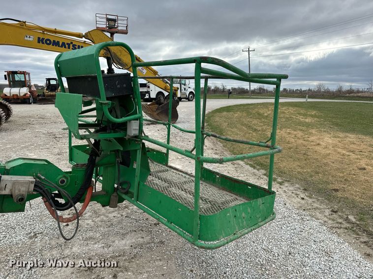 image for item DV1865 2016 Genie S-60TRAX boom lift