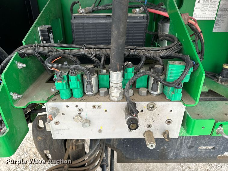 image for item DV1865 2016 Genie S-60TRAX boom lift