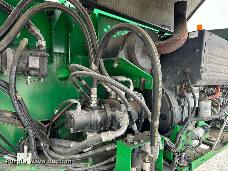 image for item DV1865 2016 Genie S-60TRAX boom lift