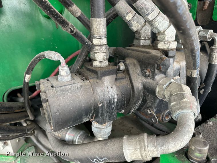 image for item DV1865 2016 Genie S-60TRAX boom lift