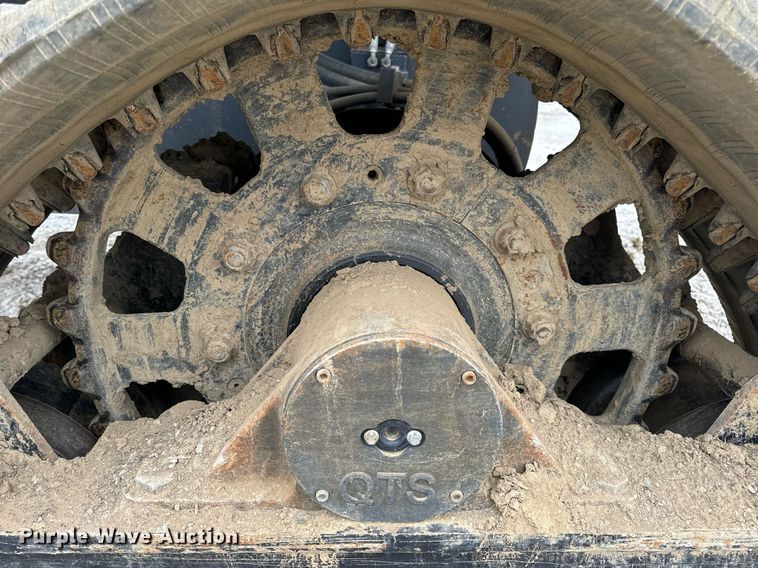 image for item DV1865 2016 Genie S-60TRAX boom lift