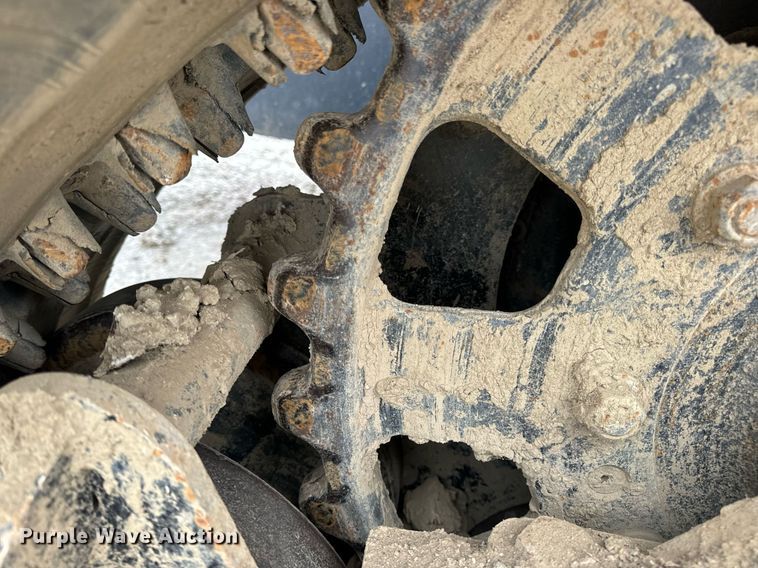 image for item DV1865 2016 Genie S-60TRAX boom lift