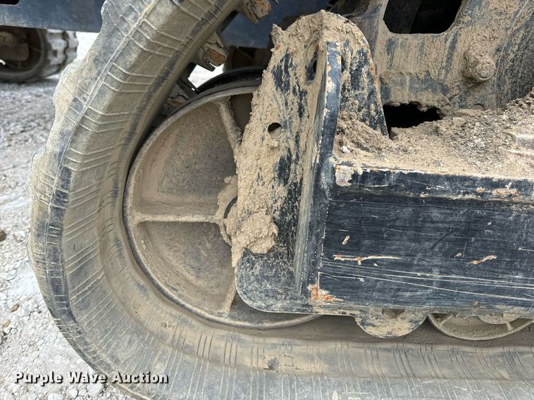 image for item DV1865 2016 Genie S-60TRAX boom lift