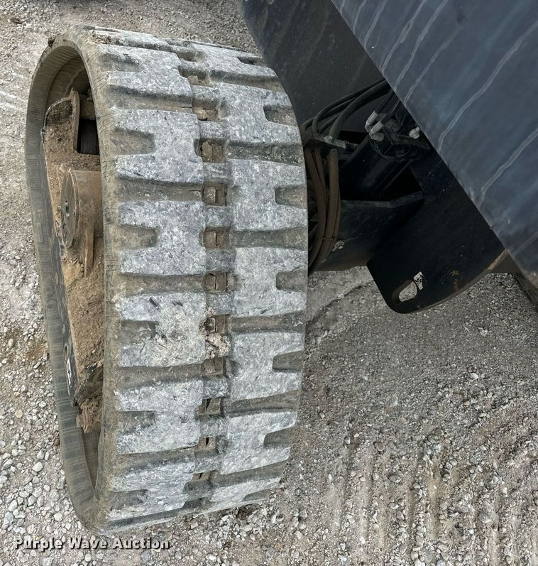 image for item DV1865 2016 Genie S-60TRAX boom lift