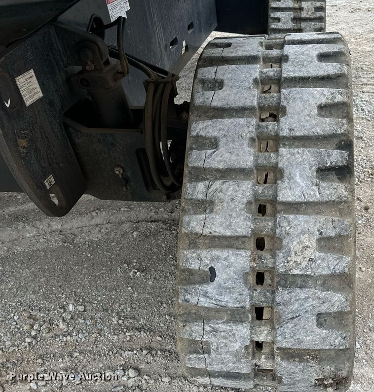 image for item DV1865 2016 Genie S-60TRAX boom lift