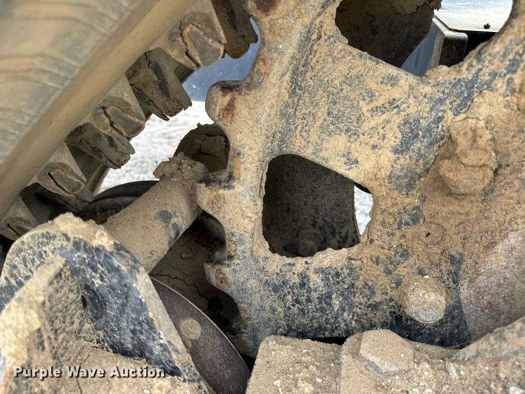 image for item DV1865 2016 Genie S-60TRAX boom lift