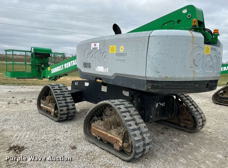 image for item DV1866 2015 Genie S-60TRAX boom lift