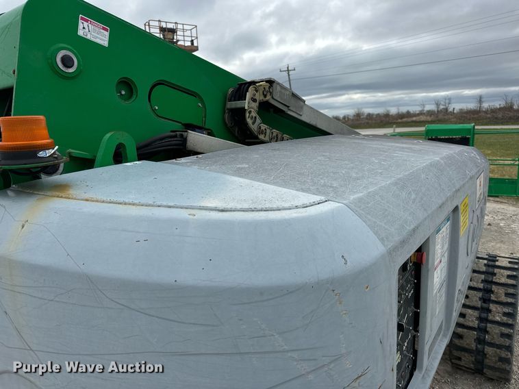 image for item DV1866 2015 Genie S-60TRAX boom lift