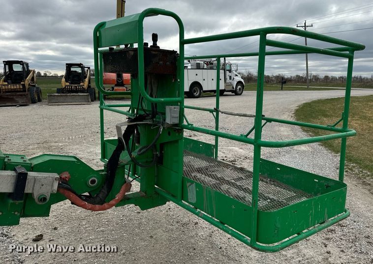 image for item DV1866 2015 Genie S-60TRAX boom lift