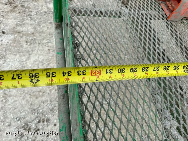 image for item DV1866 2015 Genie S-60TRAX boom lift