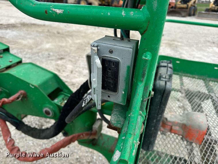 image for item DV1866 2015 Genie S-60TRAX boom lift