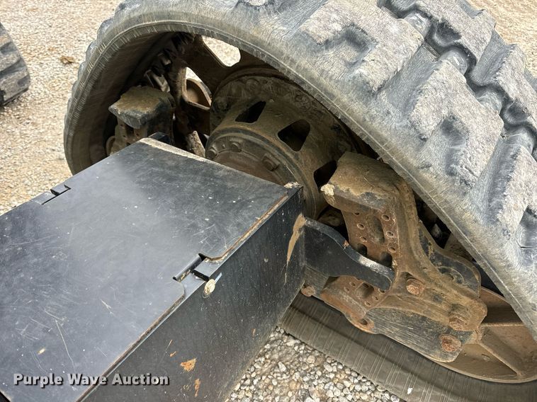 image for item DV1866 2015 Genie S-60TRAX boom lift