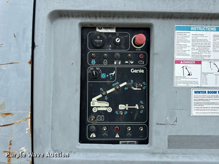 image for item DV1866 2015 Genie S-60TRAX boom lift