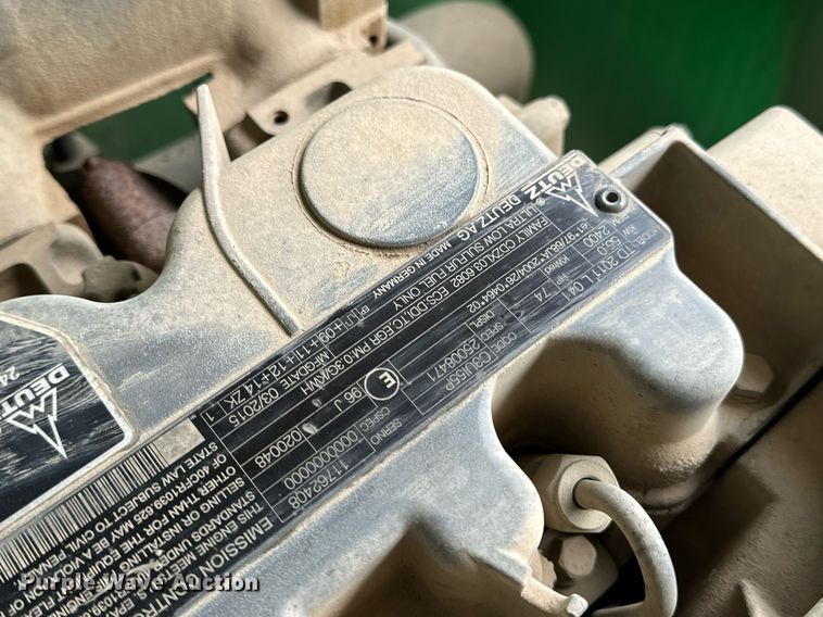 image for item DV1866 2015 Genie S-60TRAX boom lift