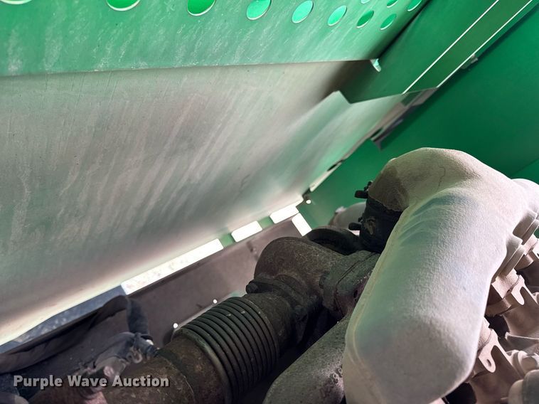 image for item DV1866 2015 Genie S-60TRAX boom lift