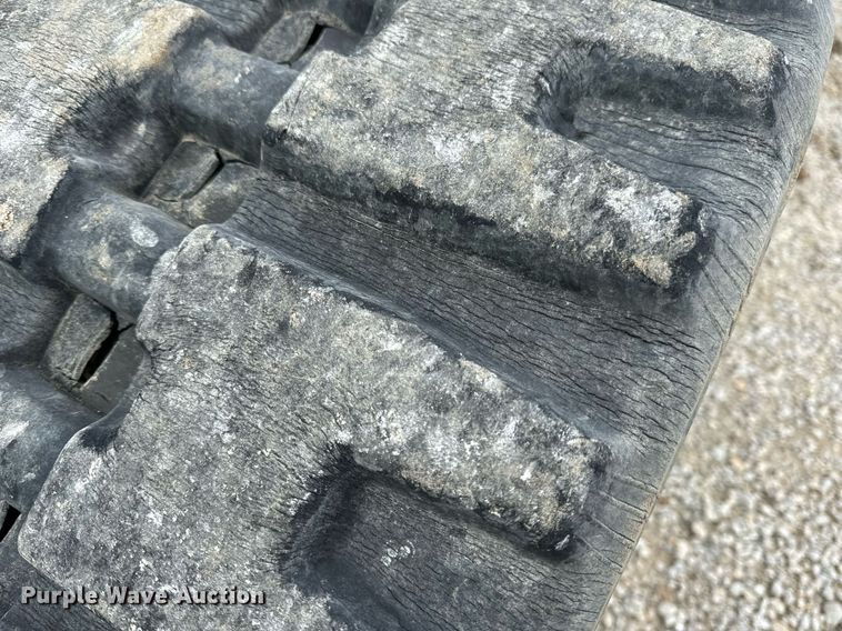 image for item DV1866 2015 Genie S-60TRAX boom lift