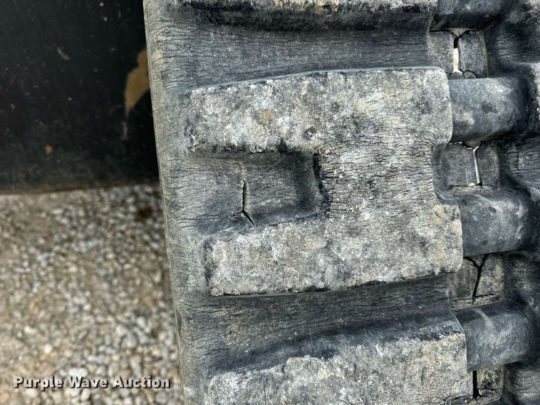 image for item DV1866 2015 Genie S-60TRAX boom lift