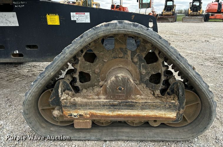 image for item DV1866 2015 Genie S-60TRAX boom lift