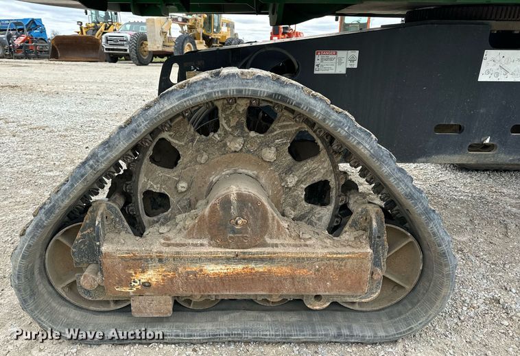 image for item DV1866 2015 Genie S-60TRAX boom lift