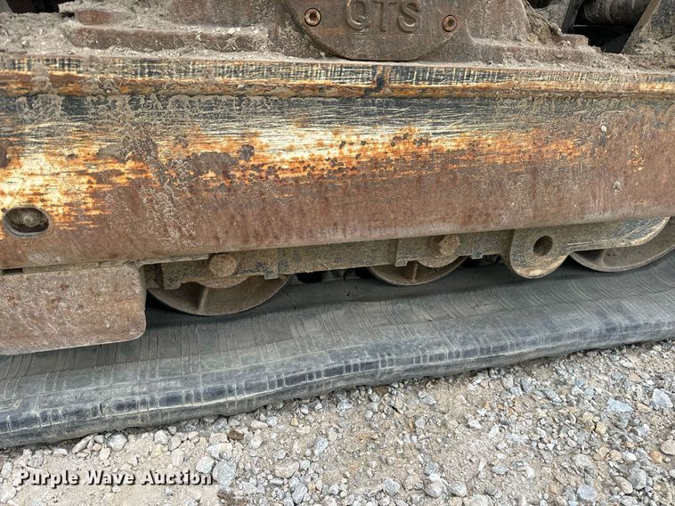 image for item DV1866 2015 Genie S-60TRAX boom lift