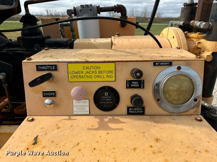 image for item DV1867 Acker PT-22 core drill trailer