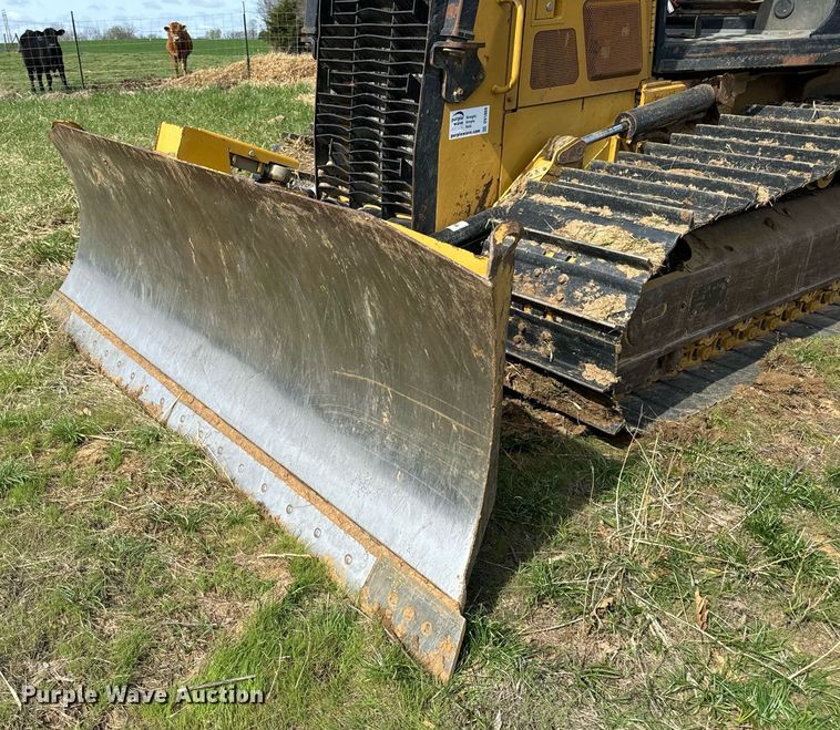 image for item DV1869 2016 Caterpillar D5K2 LGP dozer