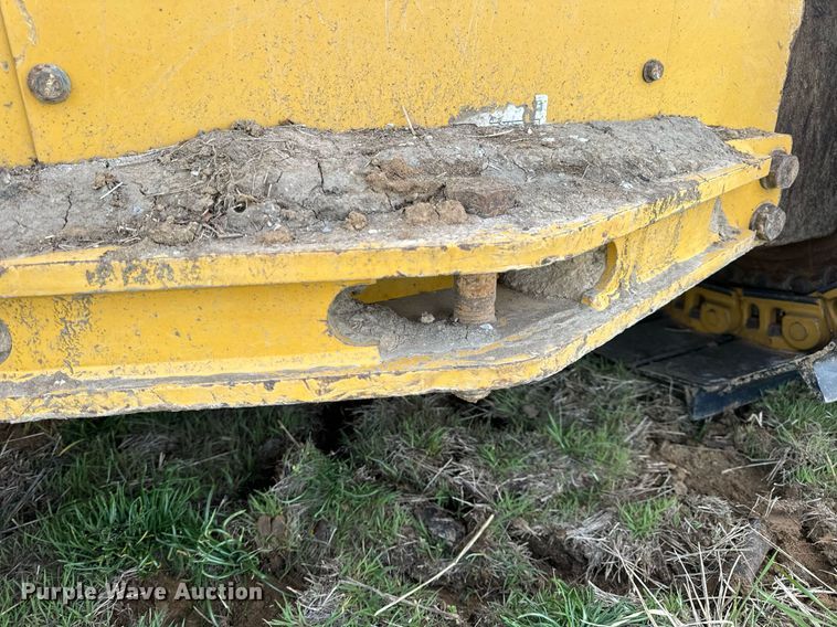image for item DV1869 2016 Caterpillar D5K2 LGP dozer