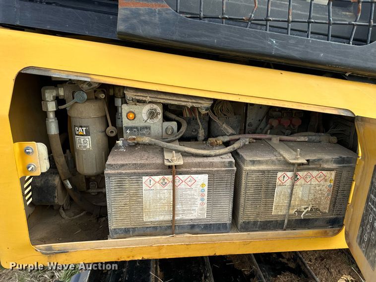 image for item DV1869 2016 Caterpillar D5K2 LGP dozer