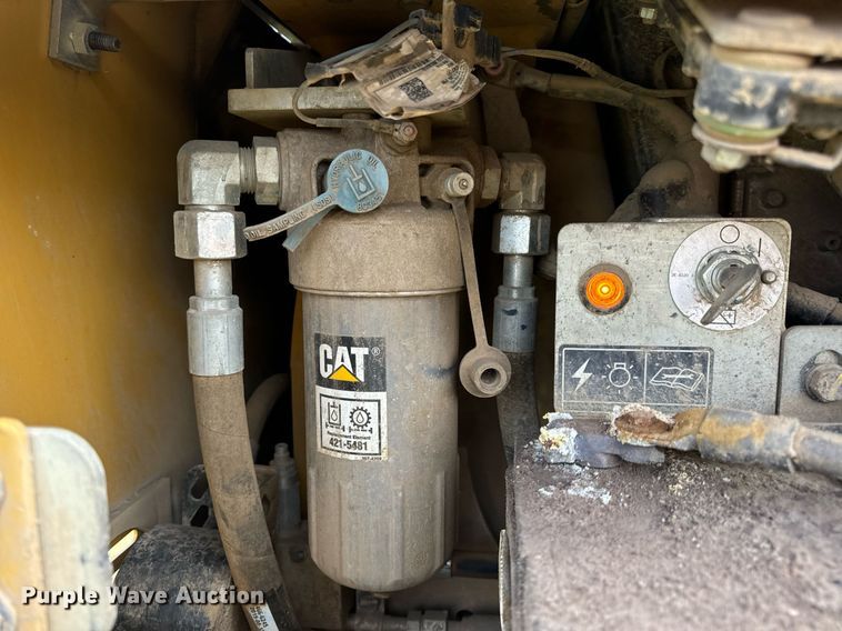 image for item DV1869 2016 Caterpillar D5K2 LGP dozer