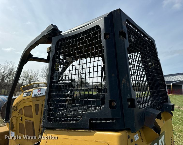 image for item DV1869 2016 Caterpillar D5K2 LGP dozer