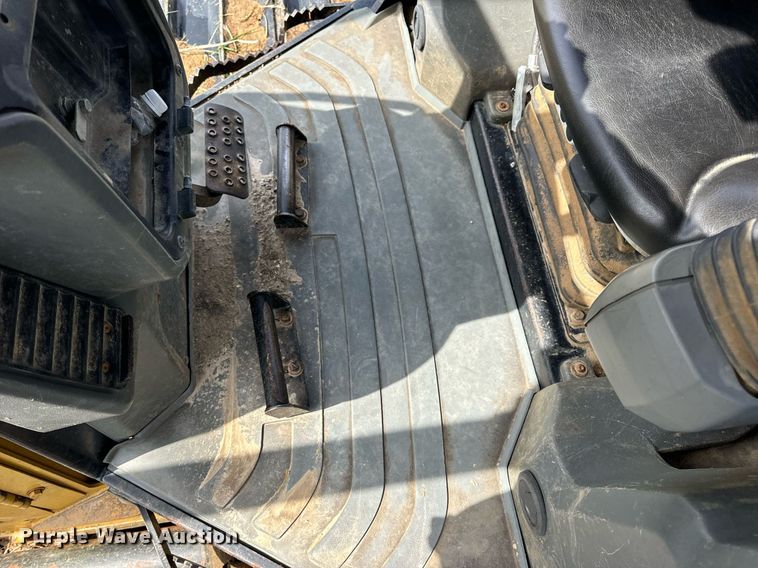 image for item DV1869 2016 Caterpillar D5K2 LGP dozer