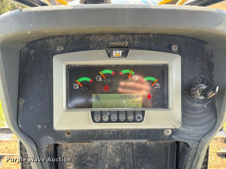 image for item DV1869 2016 Caterpillar D5K2 LGP dozer