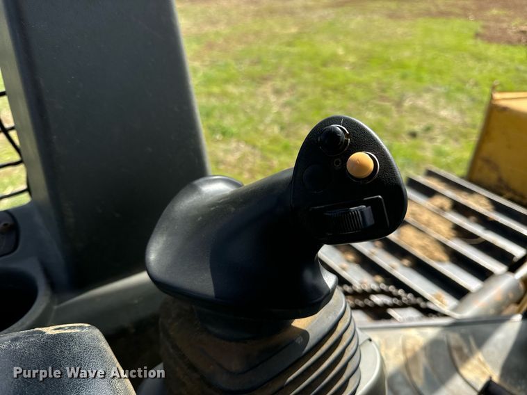 image for item DV1869 2016 Caterpillar D5K2 LGP dozer