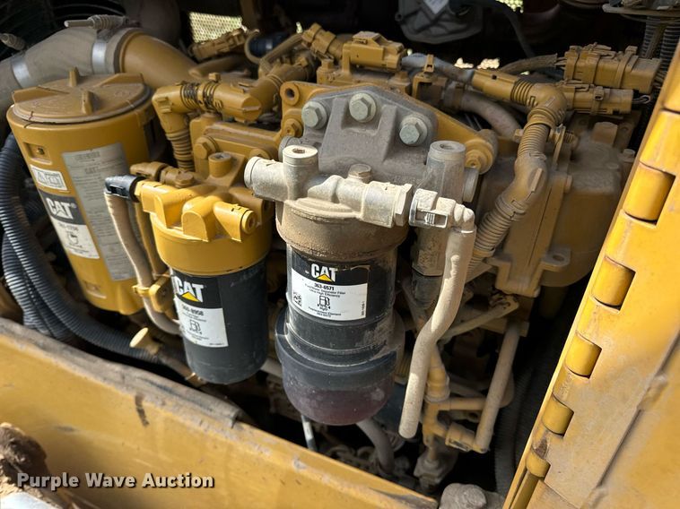 image for item DV1869 2016 Caterpillar D5K2 LGP dozer