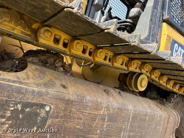 image for item DV1869 2016 Caterpillar D5K2 LGP dozer