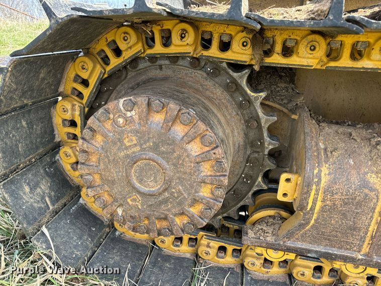 image for item DV1869 2016 Caterpillar D5K2 LGP dozer