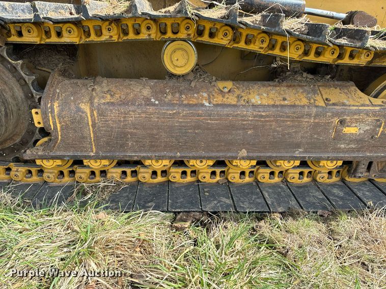 image for item DV1869 2016 Caterpillar D5K2 LGP dozer