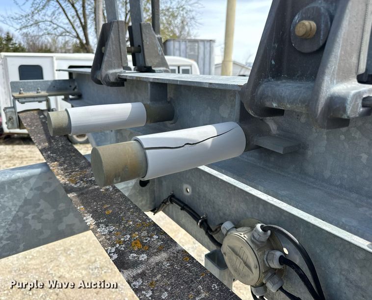 image for item DV1871 2008 Sauber Mfg Co. 4500 pole trailer