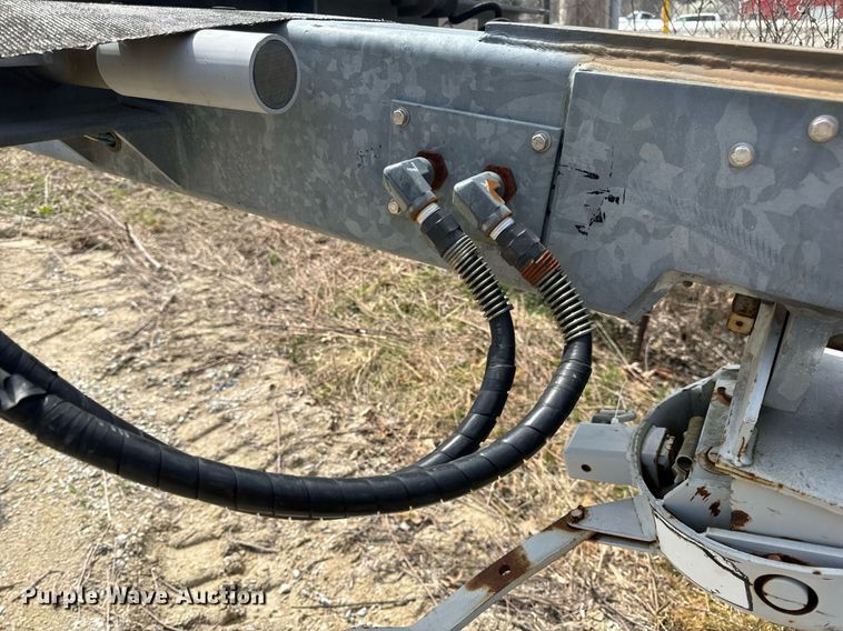 image for item DV1871 2008 Sauber Mfg Co. 4500 pole trailer