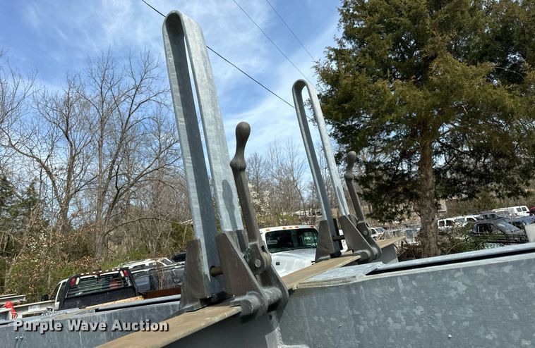 image for item DV1871 2008 Sauber Mfg Co. 4500 pole trailer